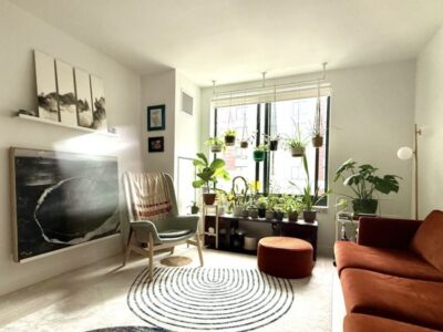 Espace lumineux et végétal à louer – idéal pour séances bien-être, accompagnement ou moments créatifs